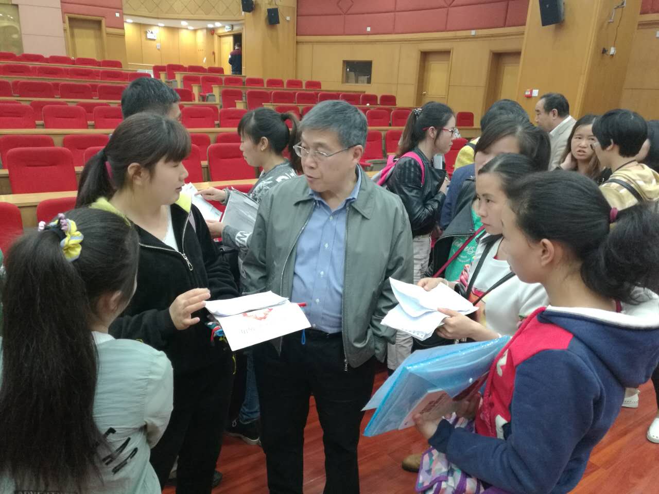 微信图片_20170405174313.jpg