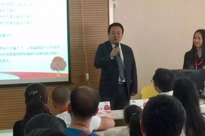 周泽平 妃姐.webp.jpg